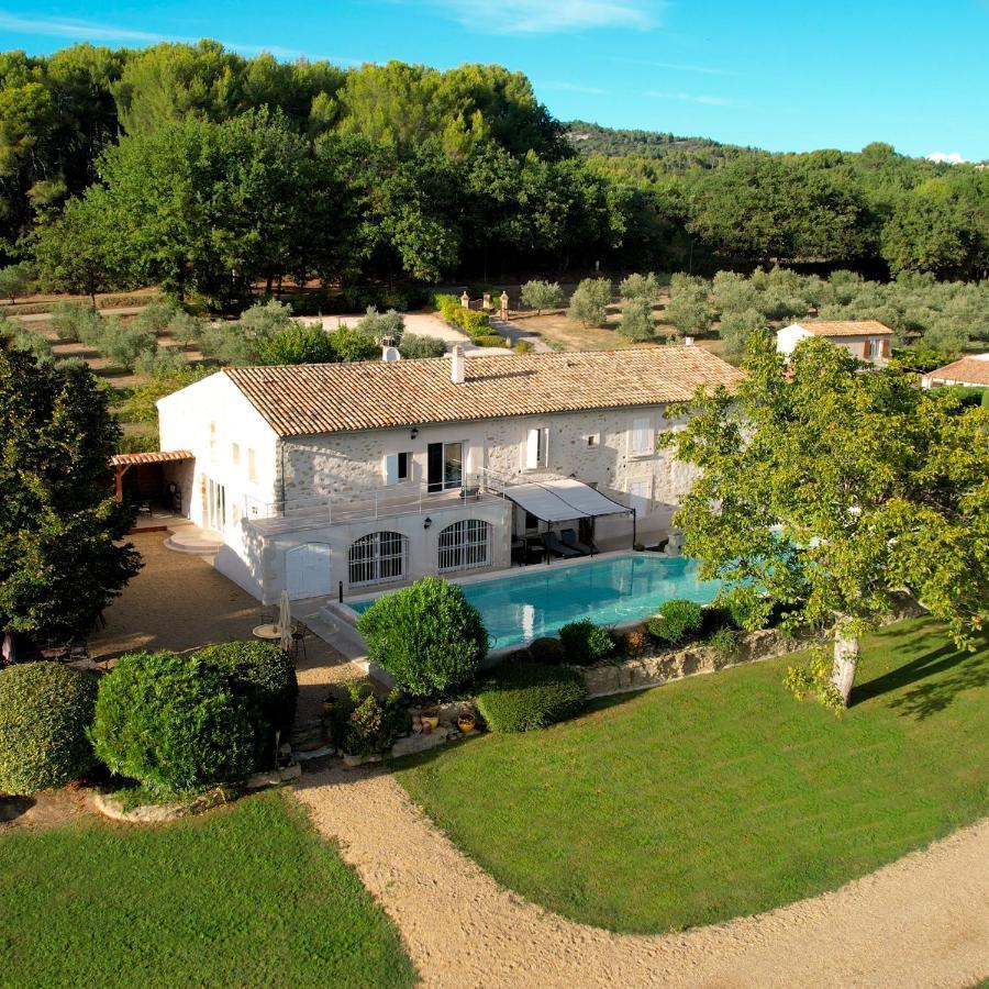 Domaine Amourella Aparthotel Lambesc Exterior photo